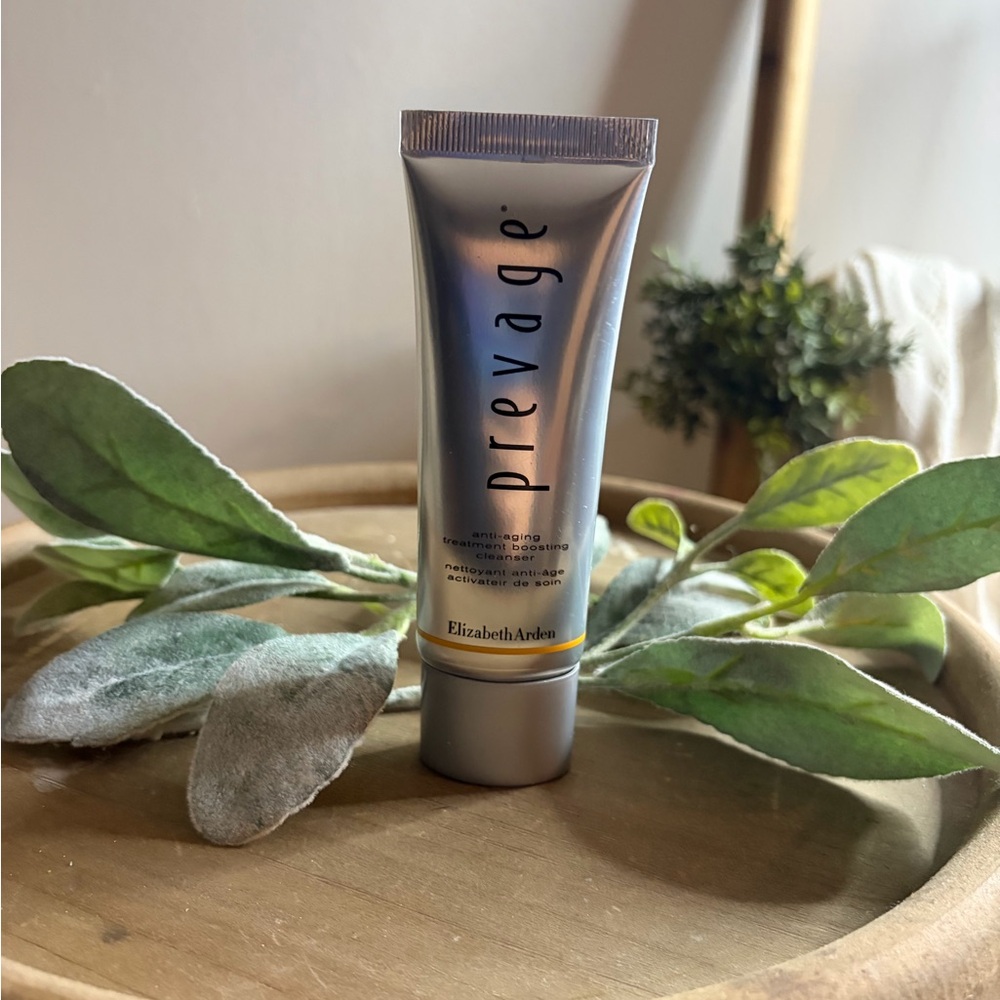 Elizabeth Arden Prevage Silver and Gold Skincare Tube